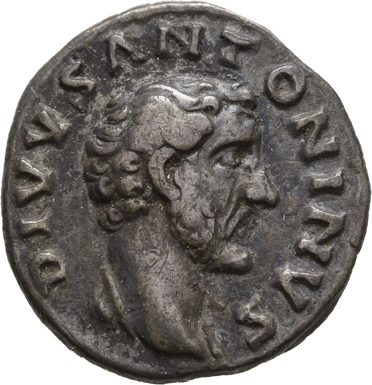 表 — RIC III Marcus Aurelius 438